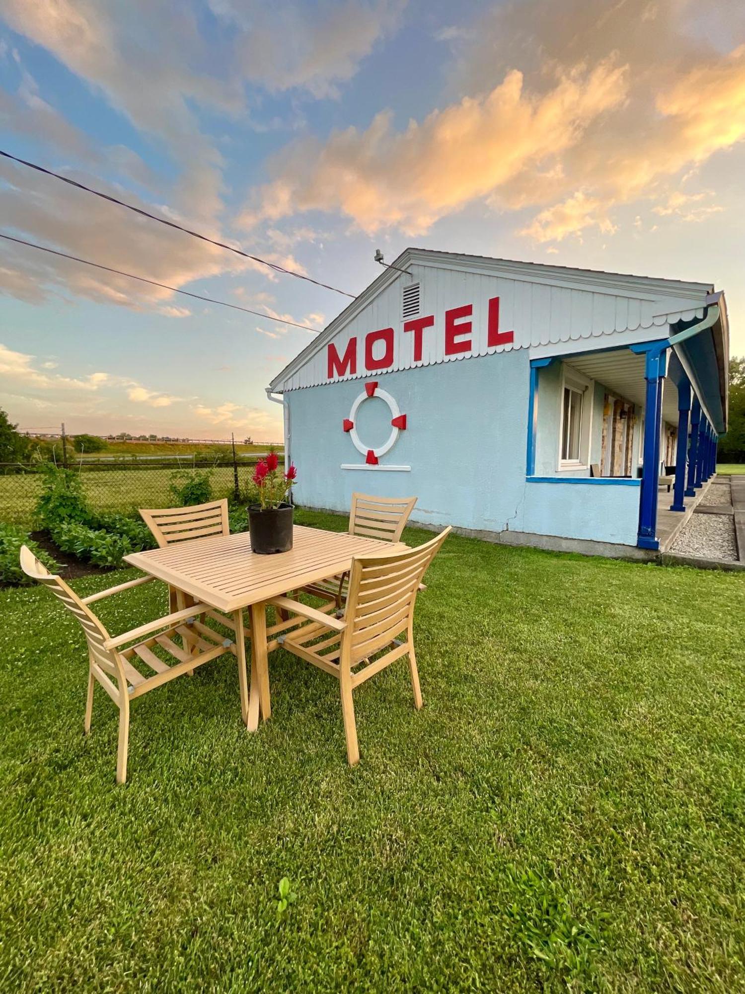 Best Motel Боулинг Грийн Екстериор снимка